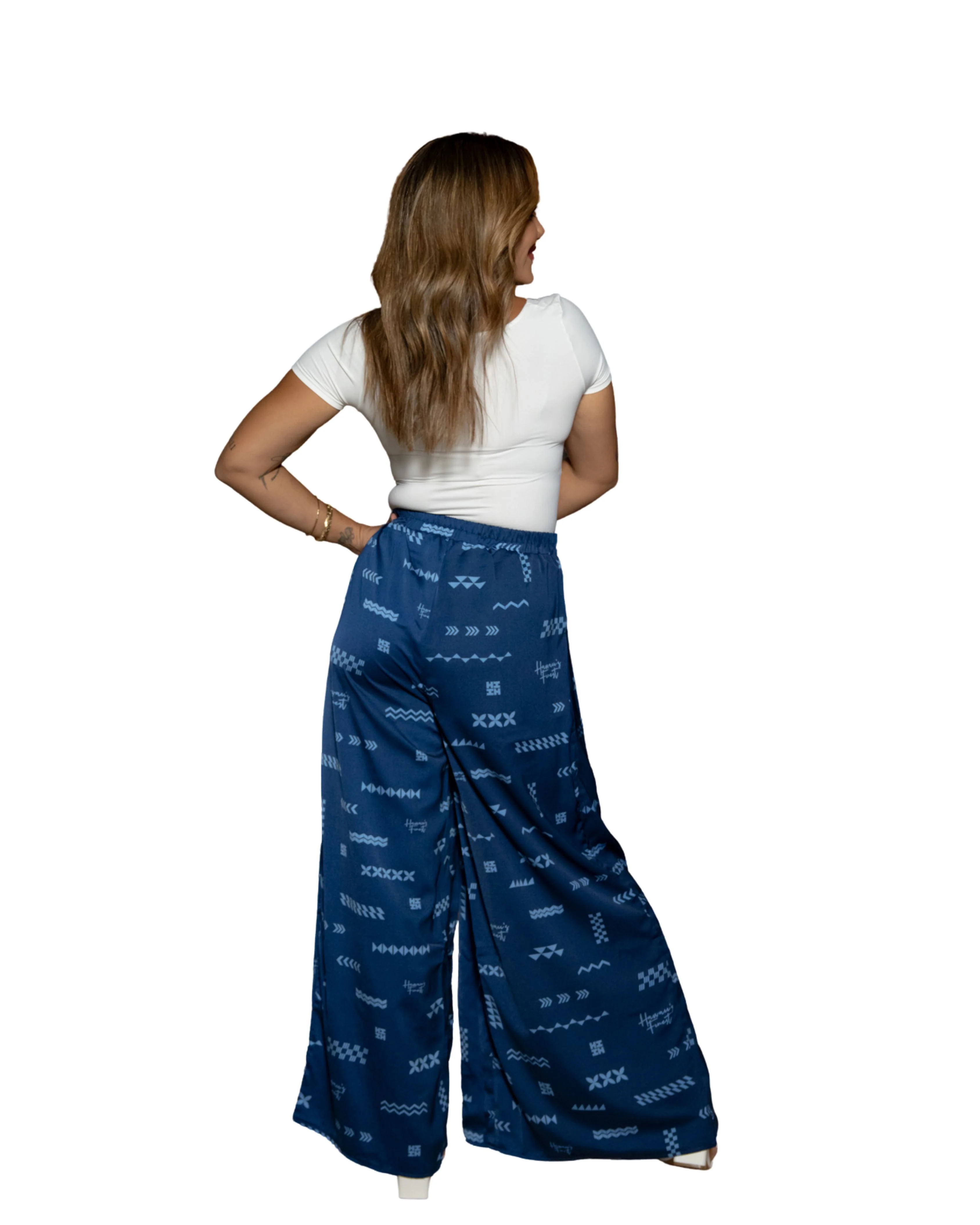 ʻANO KĀPALA WOMEN'S BLUE SPLIT THIGH PANTS - Image 2