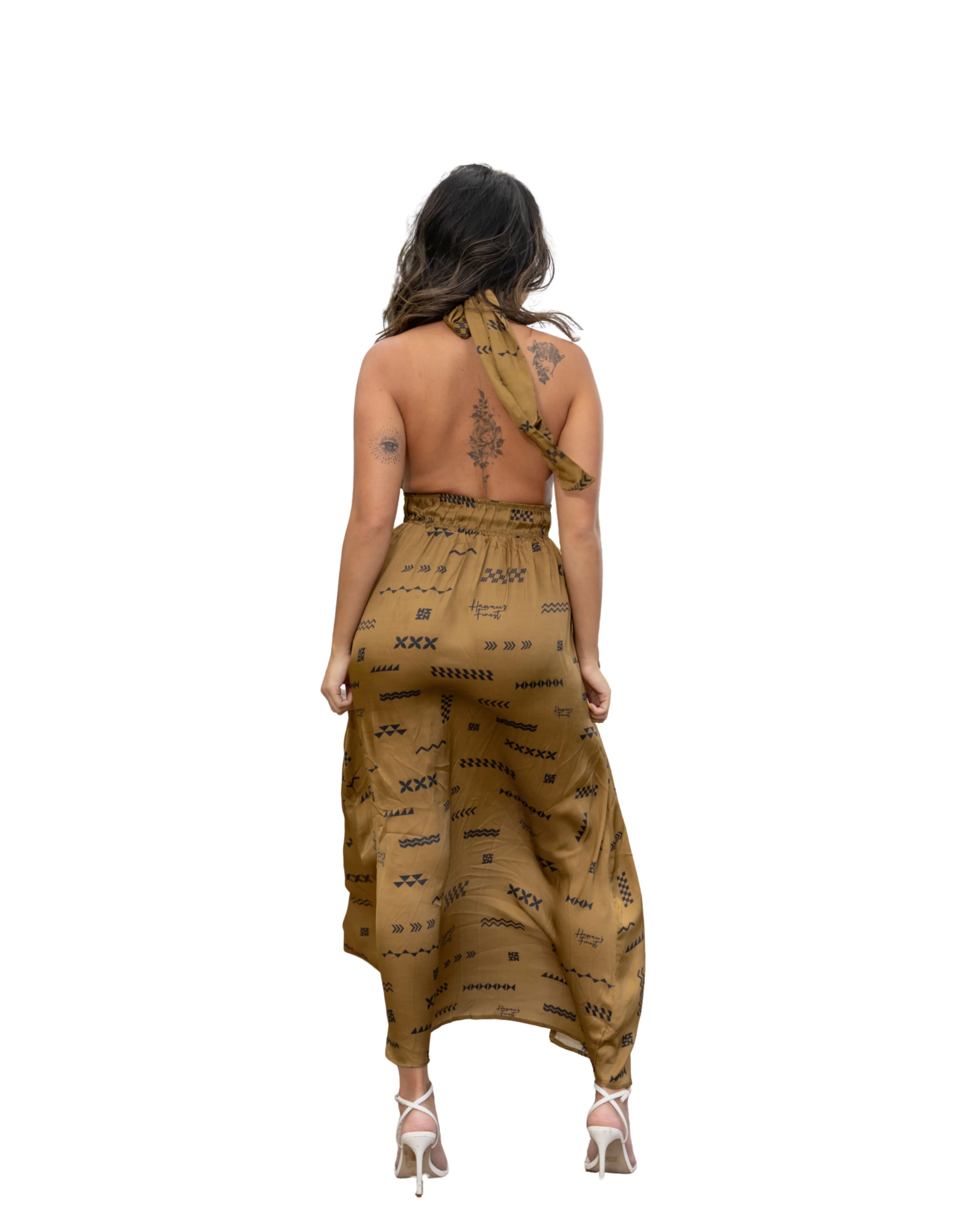 ʻANO KĀPALA WOMEN'S TAUPE & BLACK HALTER LONG DRESS - Image 2
